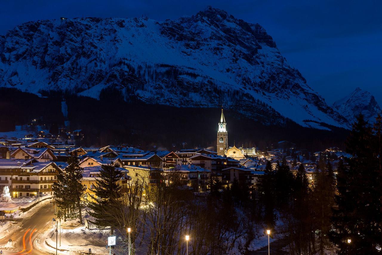 Dependance Hotel Corona Cortina d'Ampezzo Buitenkant foto